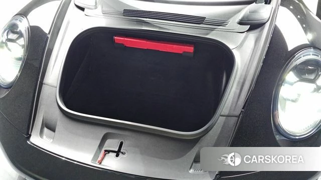 Porsche 911(992) id 4243657 из Кореи 11