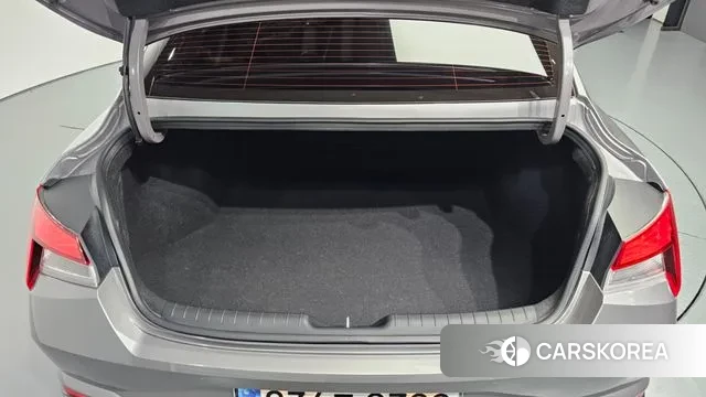 Hyundai Avante (CN7) id 3280089 из Кореи 11