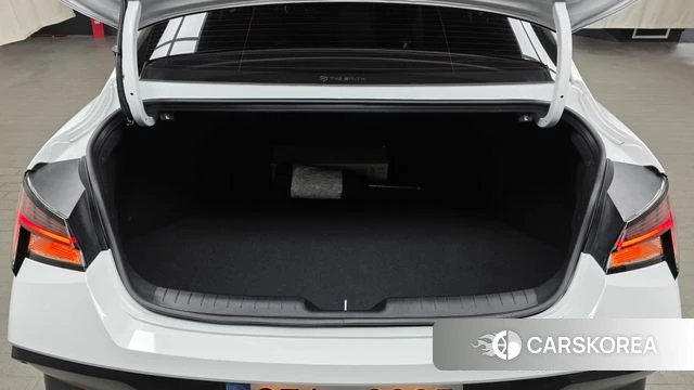 Hyundai The New Avante (CN7) id 3786129 из Кореи 11