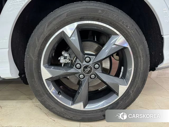 Audi Q3 id 4353156 из Китая 11
