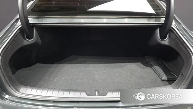 Hyundai Grandeur (GN7) id 3740207 из Кореи 11