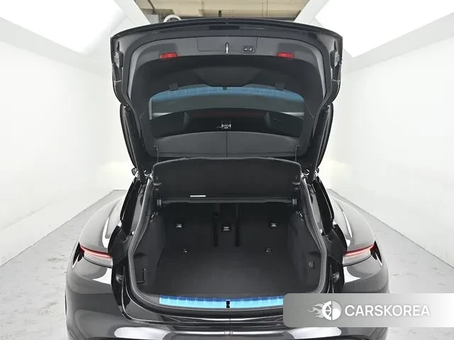 Porsche Taycan id 2423327 из Кореи 11