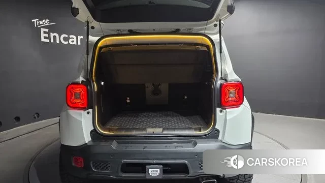 Jeep Renegade id 3428211 из Кореи 11