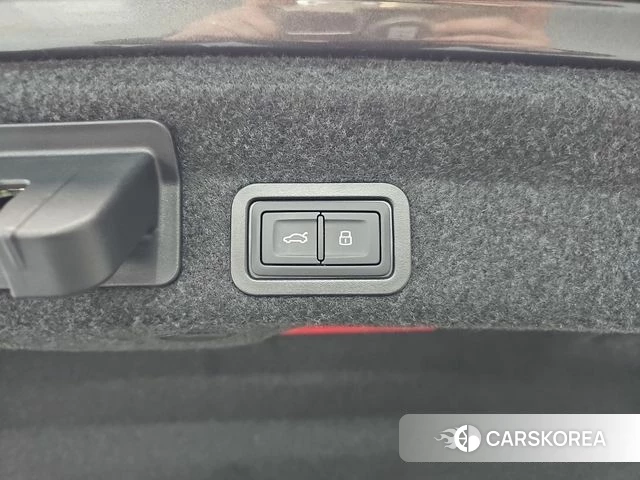 Audi A6 (C8) id 3866237 из Кореи 11