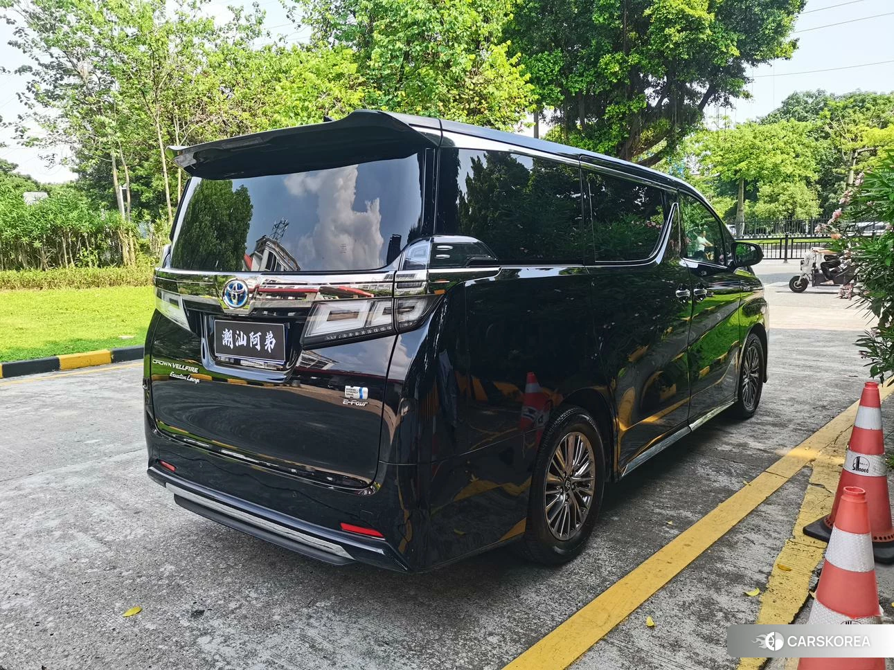 Toyota Wilfa id 4426889 из Китая 11