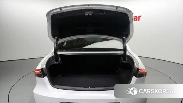 Hyundai The New Grandeur IG Hybrid id 3059330 из Кореи 11