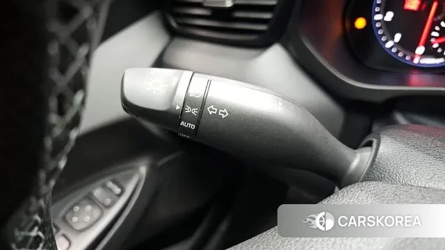 Hyundai Veloster (JS) id 3608096 из Кореи 11