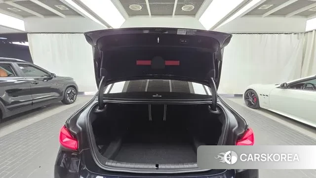 BMW 5 Series (G30) id 3405805 из Кореи 11