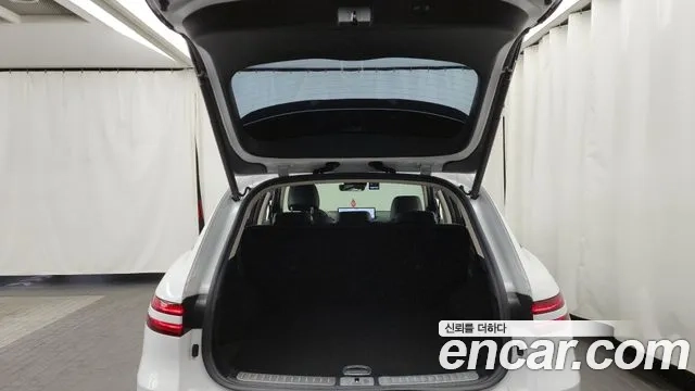 Genesis GV70 id 2936358 из Кореи 11