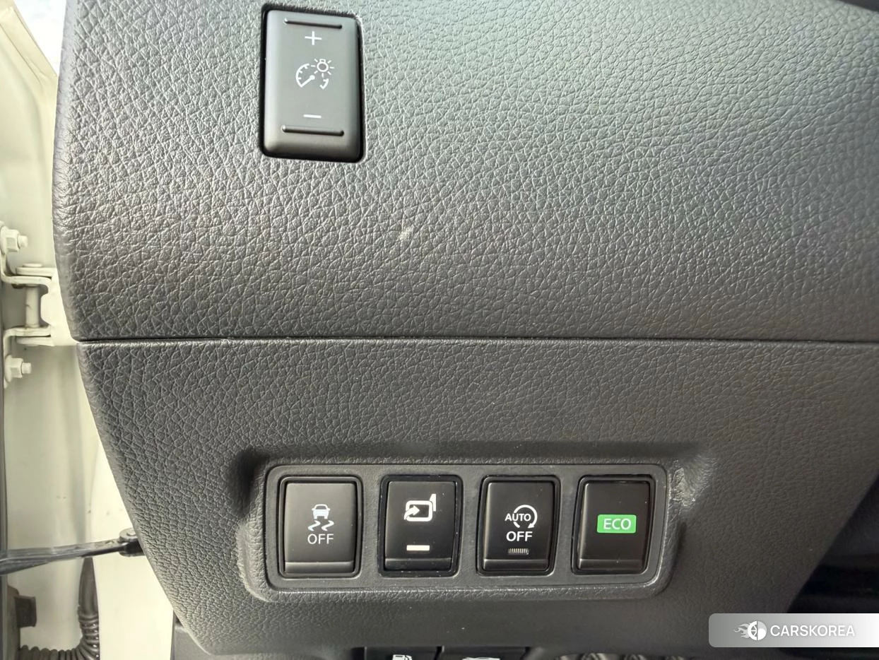 Nissan Tiida id 4510632 из Китая 11