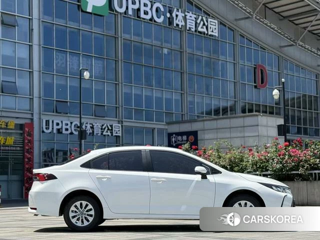 Toyota Corolla id 4299881 из Китая 11