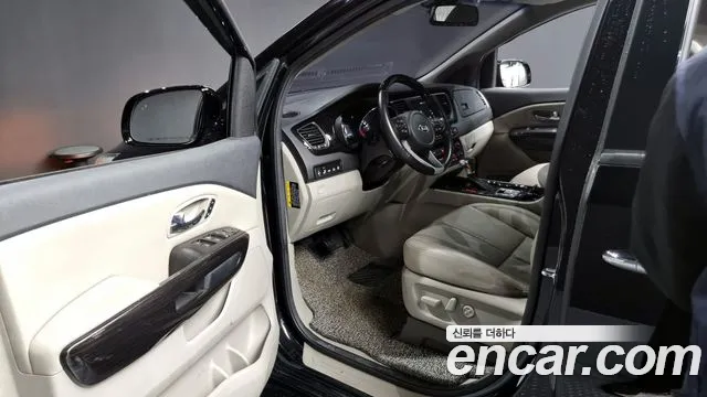 Kia The New Carnival id 2764245 из Кореи 11