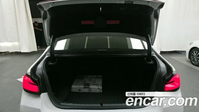 BMW 5 Series (G30) id 2920821 из Кореи 11