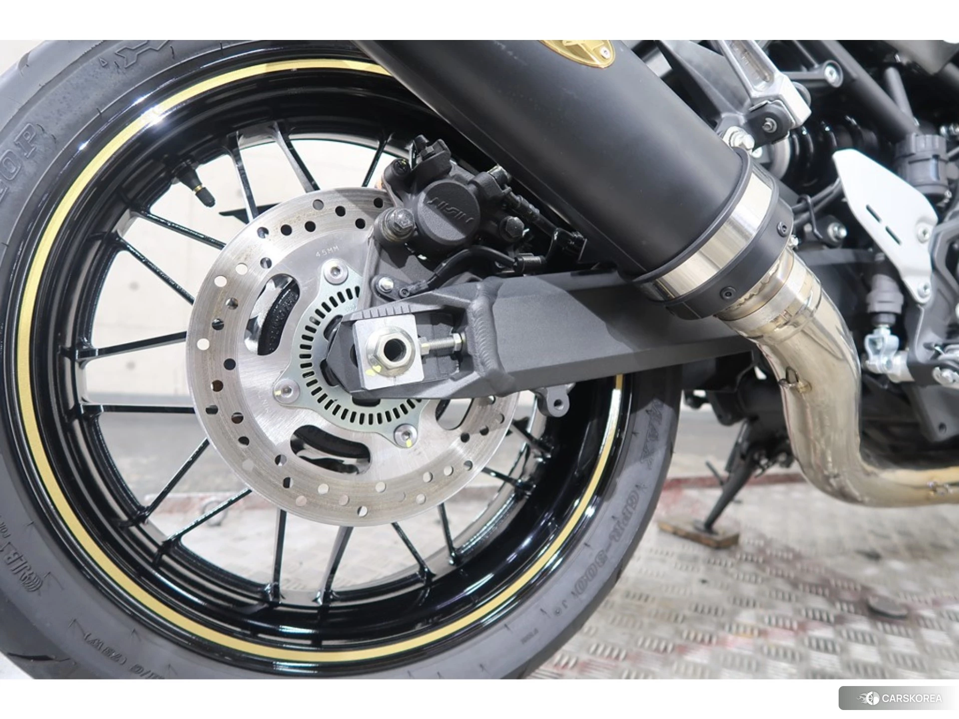 Kawasaki Z900RS CAFE id 4185365 из Японии 11