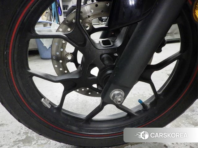 Yamaha YZF-R25 id 3945372 из Японии 11