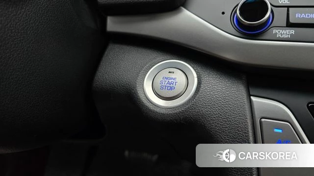 Hyundai Avante AD id 4531075 из Кореи 11