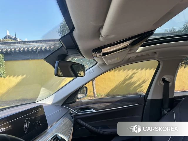 BMW 5 series id 4258987 из Китая 11