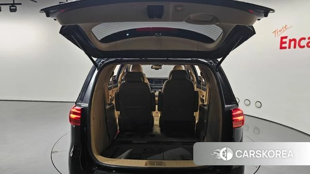 Kia The New Carnival id 4732557 из Кореи 11
