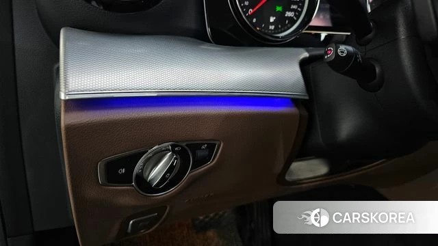 Mercedes-Benz E-Class W213 id 4483147 из Кореи 11