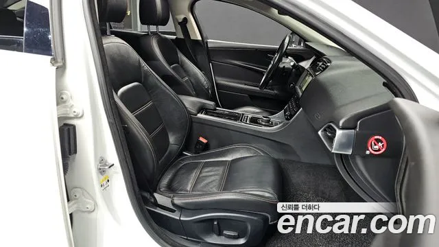 Jaguar XE id 2520521 из Кореи 11