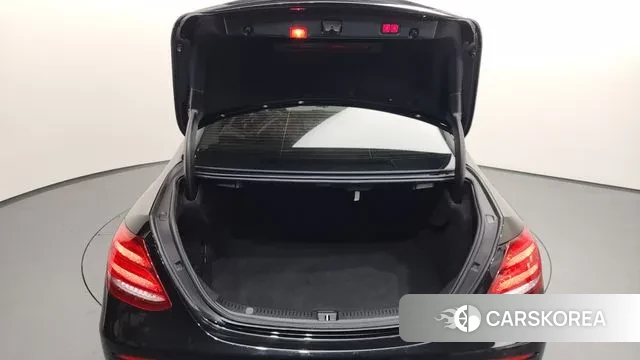 Mercedes-Benz E-Class W213 id 3469596 из Кореи 11