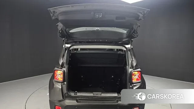 Jeep Renegade id 3101516 из Кореи 11