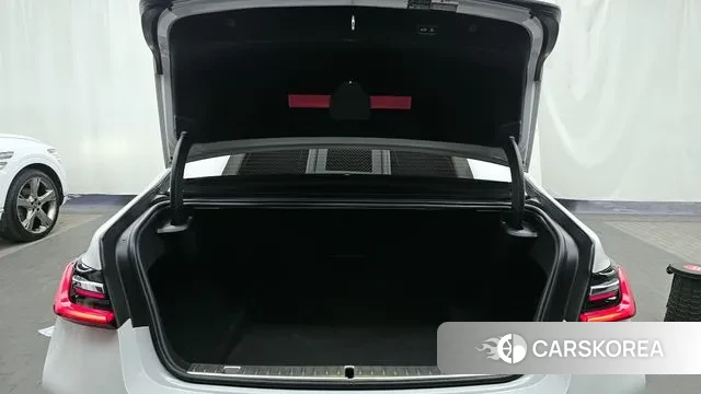 BMW 7 Series (G11) id 3760006 из Кореи 11