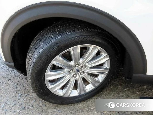 Ford Explorer 6th Generation id 3893288 из Кореи 11