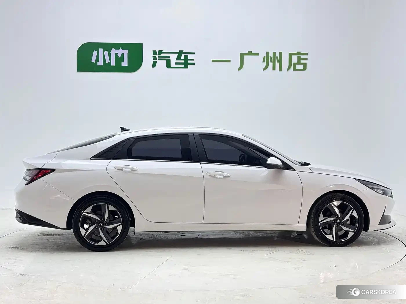 Hyundai Elantra id 4634757 из Китая 11