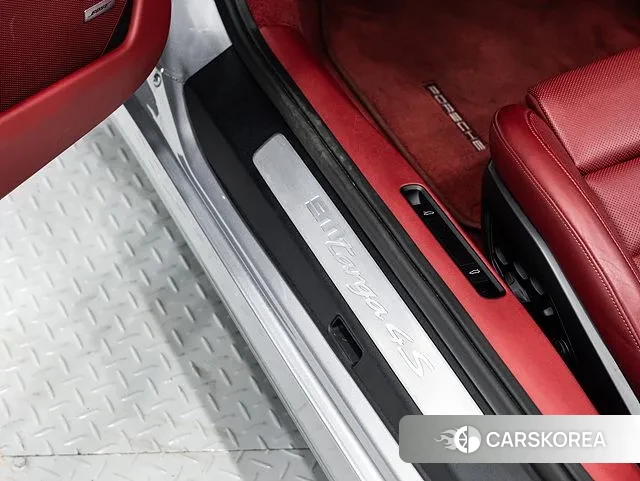 Porsche 911(992) id 3411824 из Кореи 11