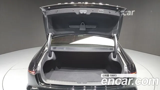 Hyundai Grandeur Hybrid (GN7) id 2470749 из Кореи 11