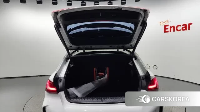 BMW 1 Series (F40) id 3042917 из Кореи 11