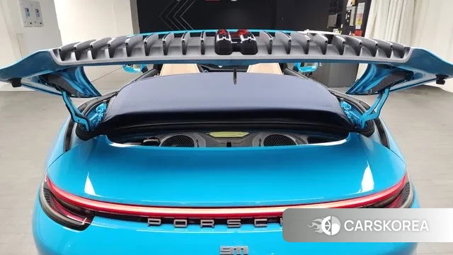 Porsche 911(992) id 3012943 из Кореи 11