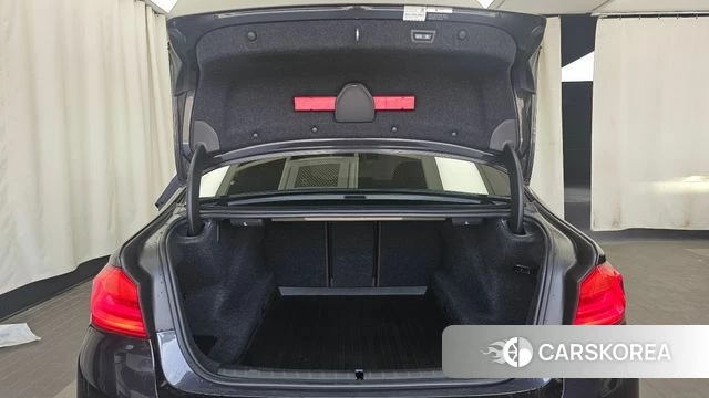 BMW 5 Series (G30) id 4284400 из Кореи 11