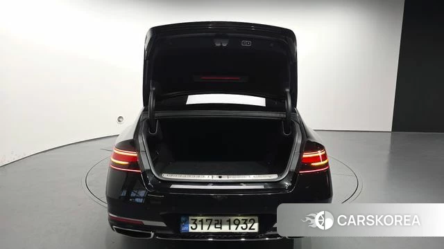 Genesis G90 (RS4) id 4495024 из Кореи 11