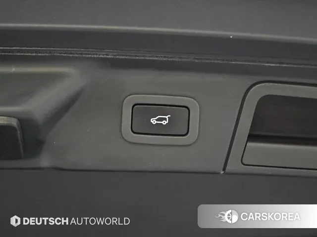 Land Rover Range Rover Velar id 3709536 из Кореи 11