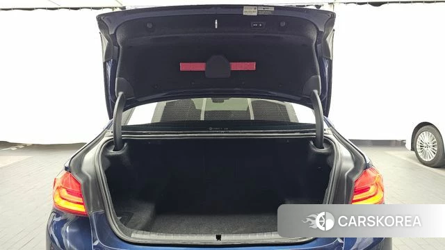 BMW 5 Series (G30) id 4689416 из Кореи 11