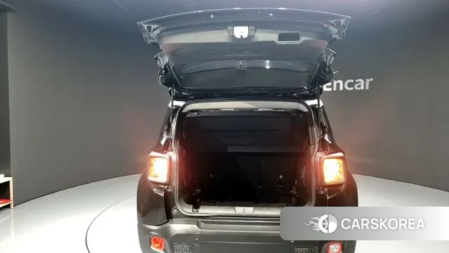 Jeep Renegade id 3368846 из Кореи 11