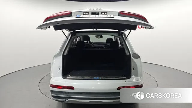 Audi Q7 (4M) id 3592569 из Кореи 11