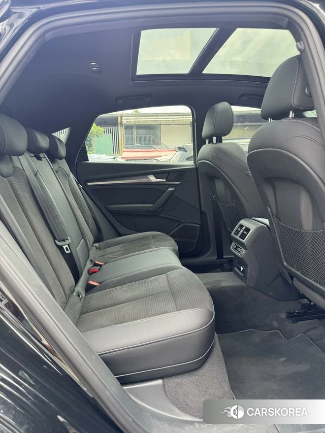 Audi Q5L Sportback id 4359171 из Китая 11