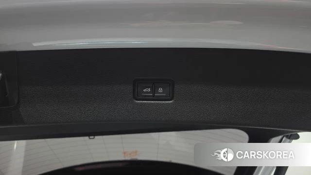 Audi Q8 (4M) id 3923660 из Кореи 11