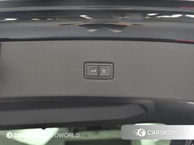 Audi Q8 (4M) id 2989816 из Кореи 11