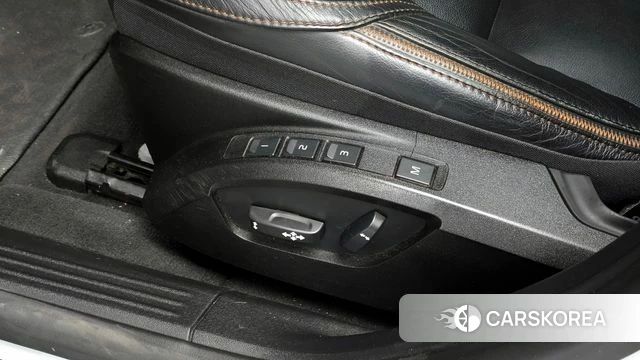 Volvo V40 Cross-Country id 4310642 из Кореи 11