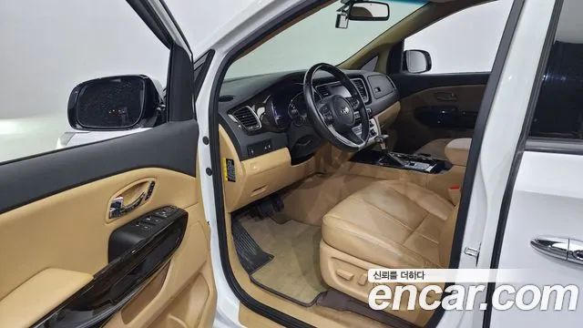 Kia The New Carnival id 2645405 из Кореи 11