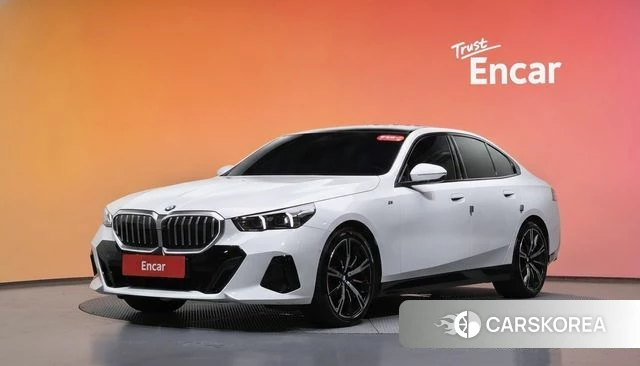 BMW 5 Series (G60) id 4639935 из Кореи 11