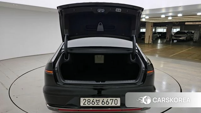 Hyundai Grandeur (GN7) id 3953517 из Кореи 11