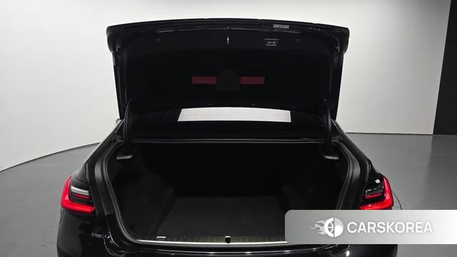 BMW 7 Series (G11) id 4435088 из Кореи 11