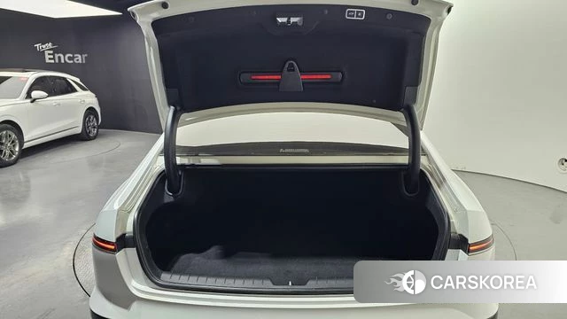 Hyundai Grandeur (GN7) id 4280849 из Кореи 11