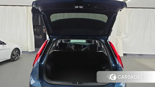 Kia Di Ol Nu Niro id 4187019 из Кореи 11