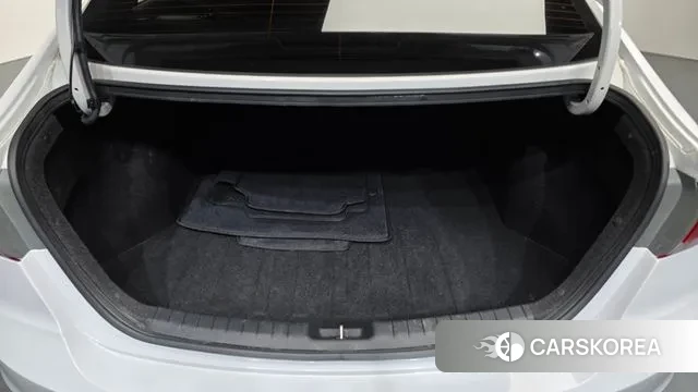 Hyundai Avante AD id 3602312 из Кореи 11